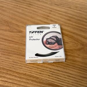 Tiffen UV Protector Filter 77mm